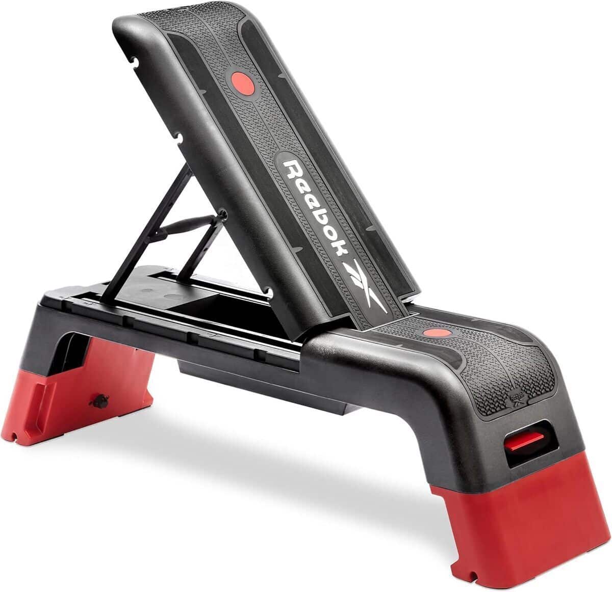Test du step/banc Reebok rouge